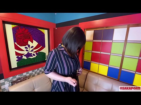 ❤️ O bonitinho japonês de mamas grandes se masturba com brinquedos sexuais e tem um orgasmo. Ela fala em uma entrevista sobre sua experiência fodida. Mamas enormes e ratas peludas gemendo alto. Osakaporn ️ Porno vídeo em porno pt-br.porn-mz-com.ru ❤